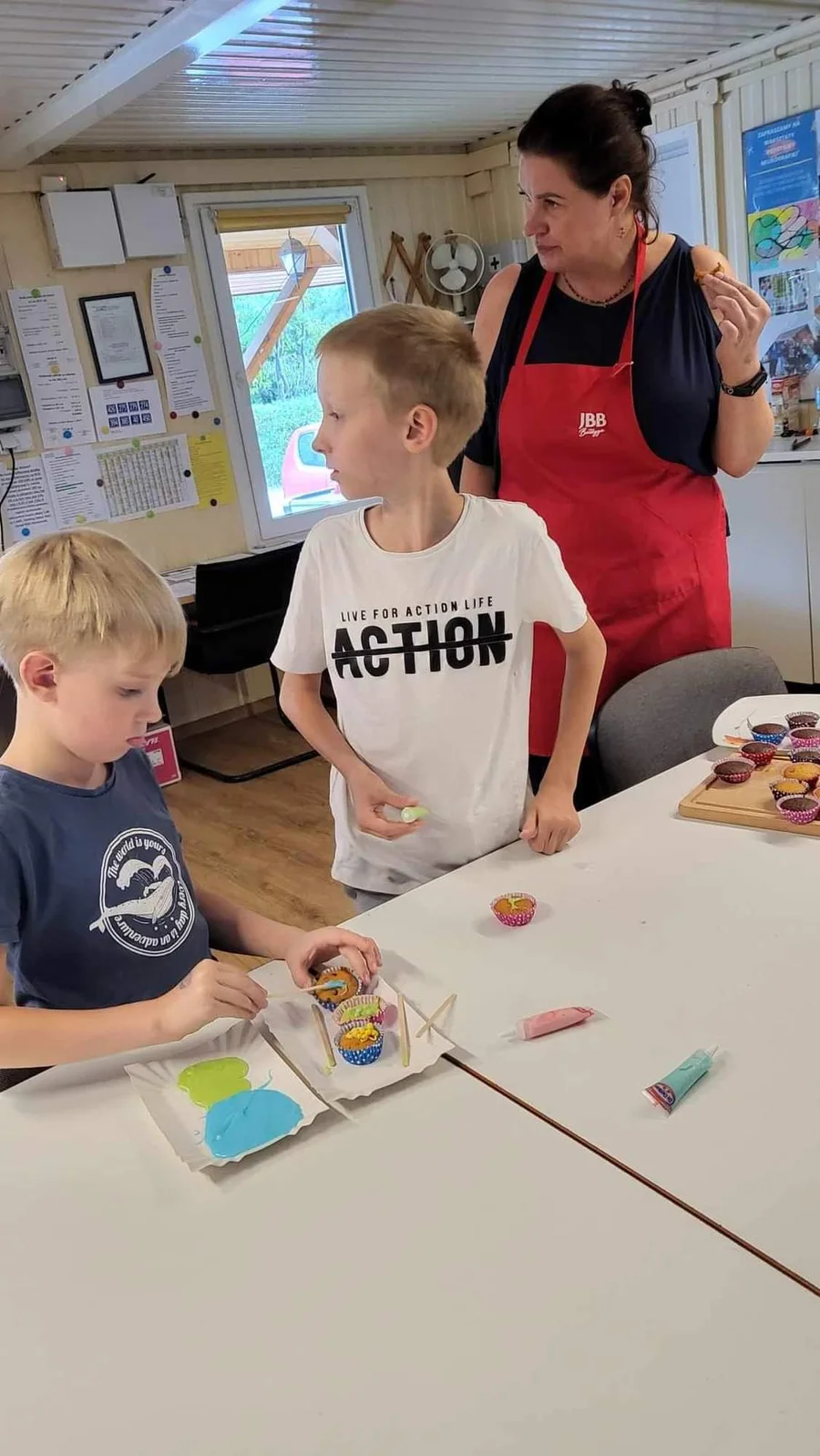 Wakacyjne warsztaty kulinarne: babeczki i pizza